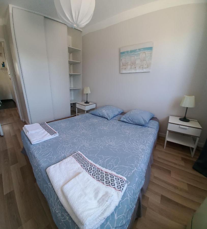 60 m2 , 2 chambres, très calme, plage et commerces à 3 minutes à pied, WIFI fibre optique et parking gratuit La Seyne-sur-Mer Exterior foto