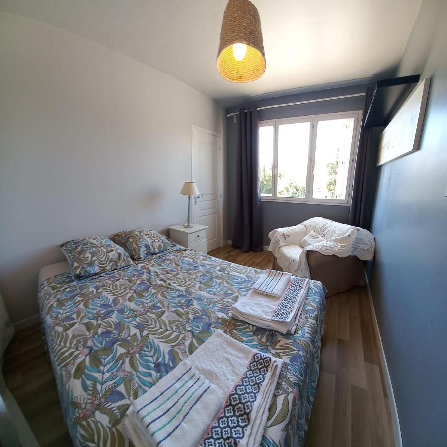 60 m2 , 2 chambres, très calme, plage et commerces à 3 minutes à pied, WIFI fibre optique et parking gratuit La Seyne-sur-Mer Exterior foto